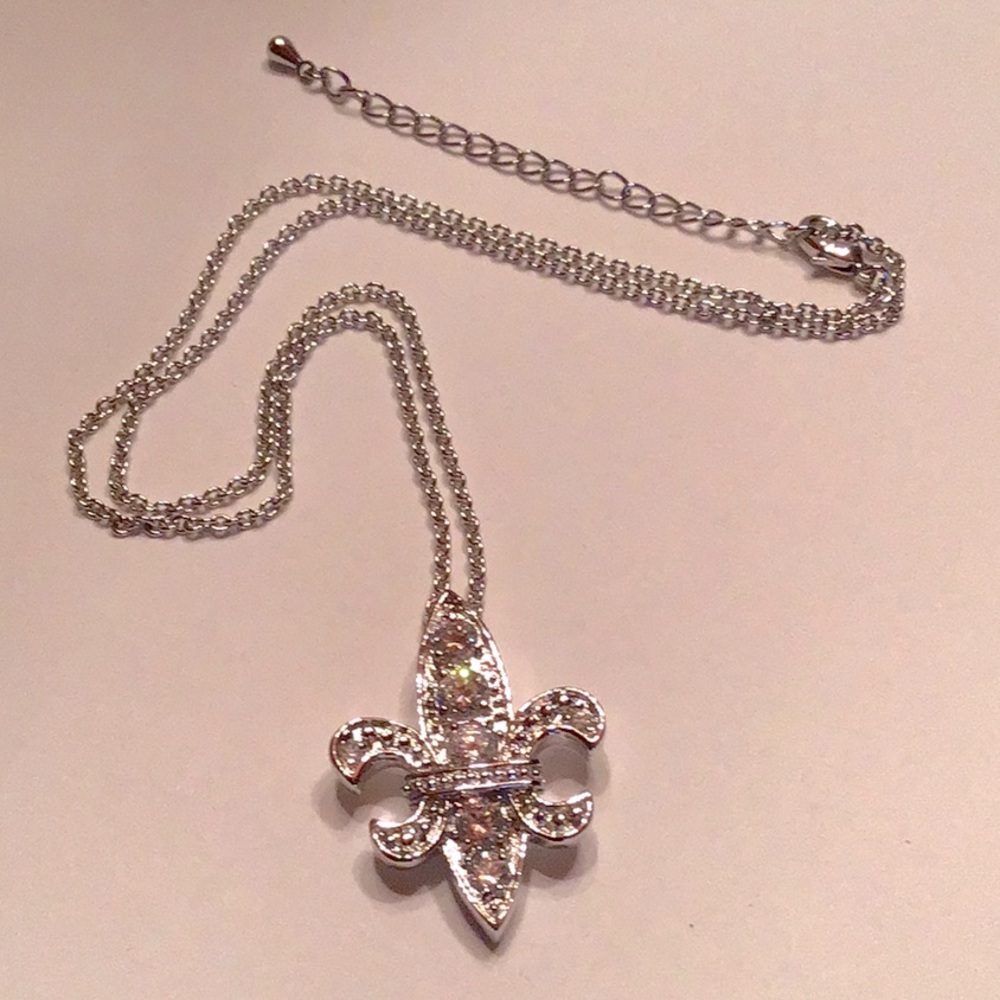 New Fleur de Les Necklace Silvertone 16”w/ 2” ext. Rhodium plated clear CZ’S